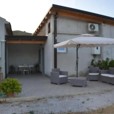 Apartament Le Ginestre Castellabate
