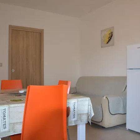Le Ginestre Apartment